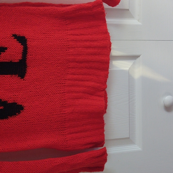 Ultra Flirt Red Love Sweater - XL - GrUC - Picture 5 of 10